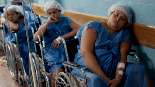 Mujeres, víctimas de la crisis en el sector salud | Total Sapiens