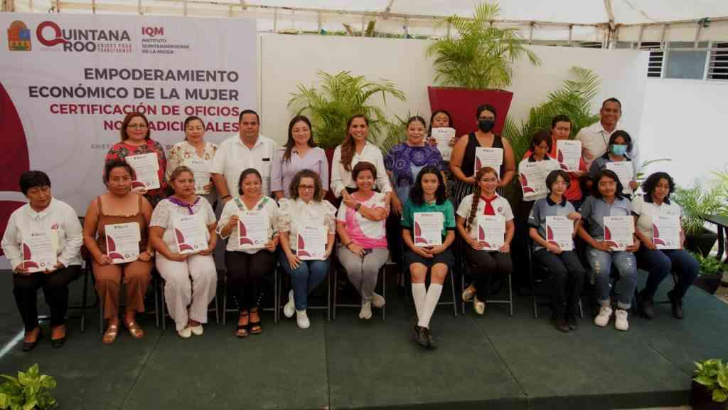 Impulsan el empoderamiento de las mujeres en Q. Roo | Total Sapiens