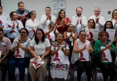 Seguridad y certeza jurídica a 32 familias de Chetumal