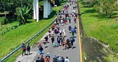 Se divide caravana migrante entre Chiapas y Oaxaca Se divide caravana migrante entre Chiapas y Oaxaca