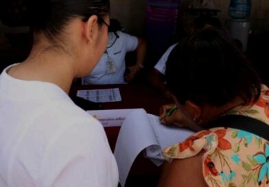 Más de 600 yucatecas buscan acreditar el bachillerato