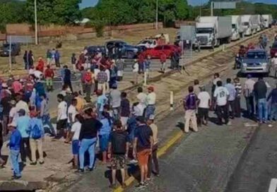 Exigen descontaminación del litoral en Tonalá, Chiapas Exigen descontaminación del litoral en Tonalá, Chiapas