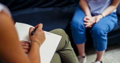 Tecnología, estrés, psicólogos, empatía y humanidad Tecnología, estrés, psicólogos, empatía y humanidad