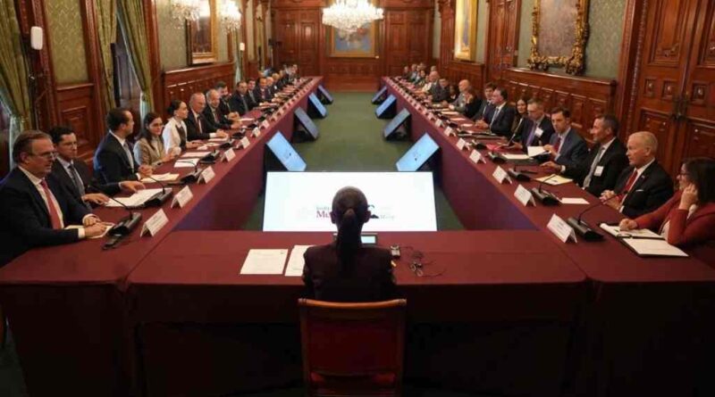 Cumbre IP mexicana y American Chambers of Commerce en Palacio Nacional Cumbre IP mexicana y American Chambers of Commerce en Palacio Nacional