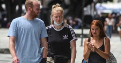 Plantean alza de 17.8% por Derechos de No residente a turistas Plantean alza de 17.8% por Derechos de No residente a turistas