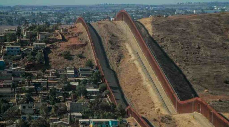 Se reducen 98% cruces irregulares fronterizos entre México y EU Se reducen 98% cruces irregulares fronterizos entre México y EU