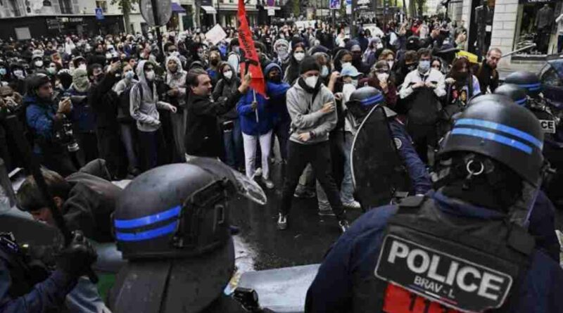 El poder francés no sabe escuchar a los estudiantes